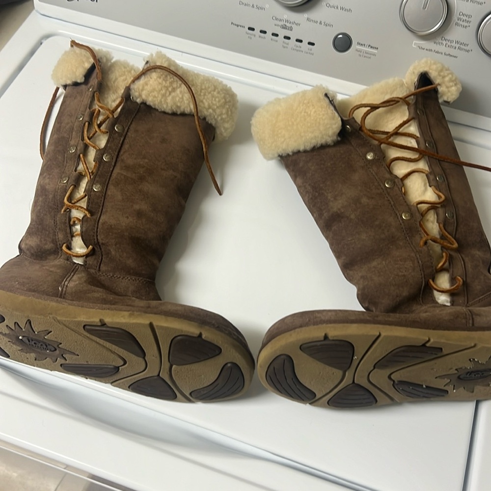 UGG Boots Brown Size 7